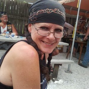 Meet your Posher, Brenda lee